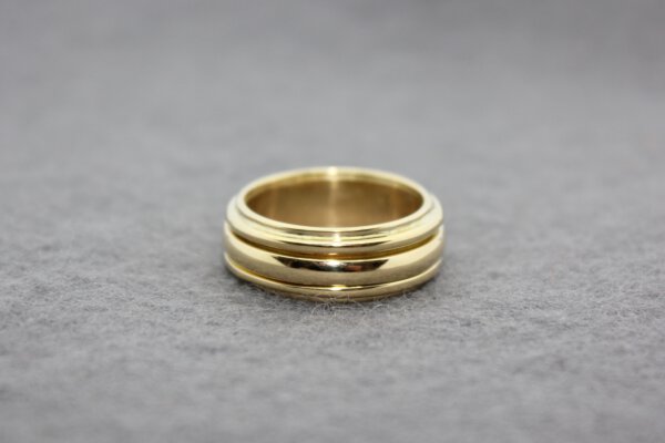 Spinner in 18ct oud goud