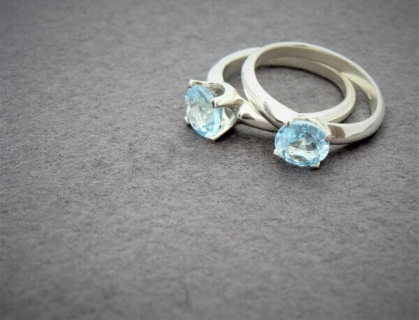 zilveren stapel ring met topaas