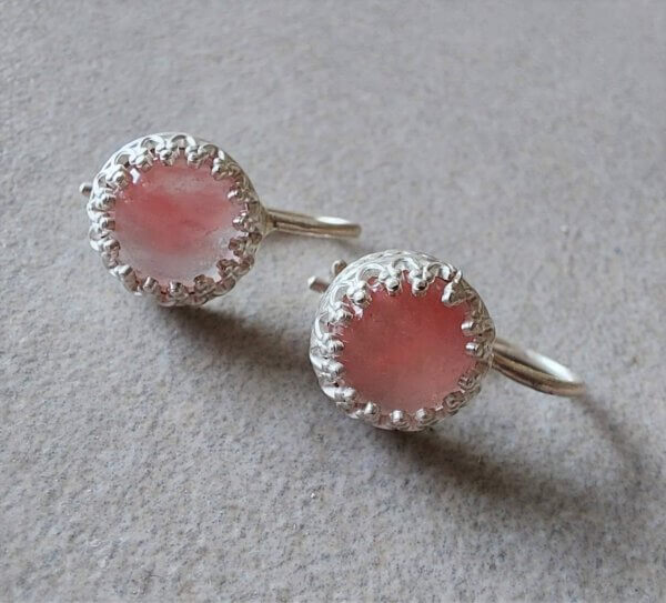 Zilveren oorhangers met rozenkwarts